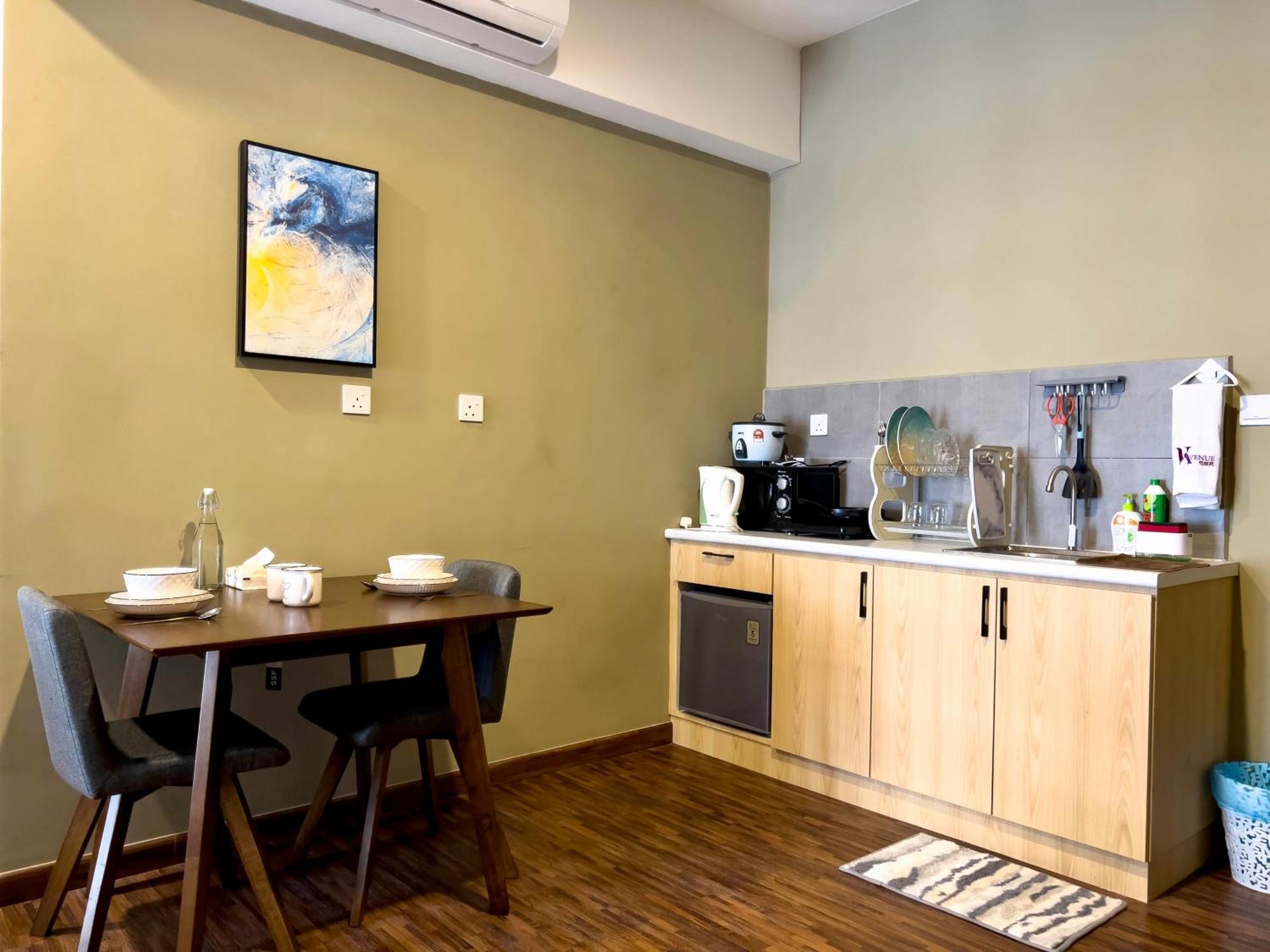 Hush Inn At K Avenue Kota Kinabalu Ngoại thất bức ảnh