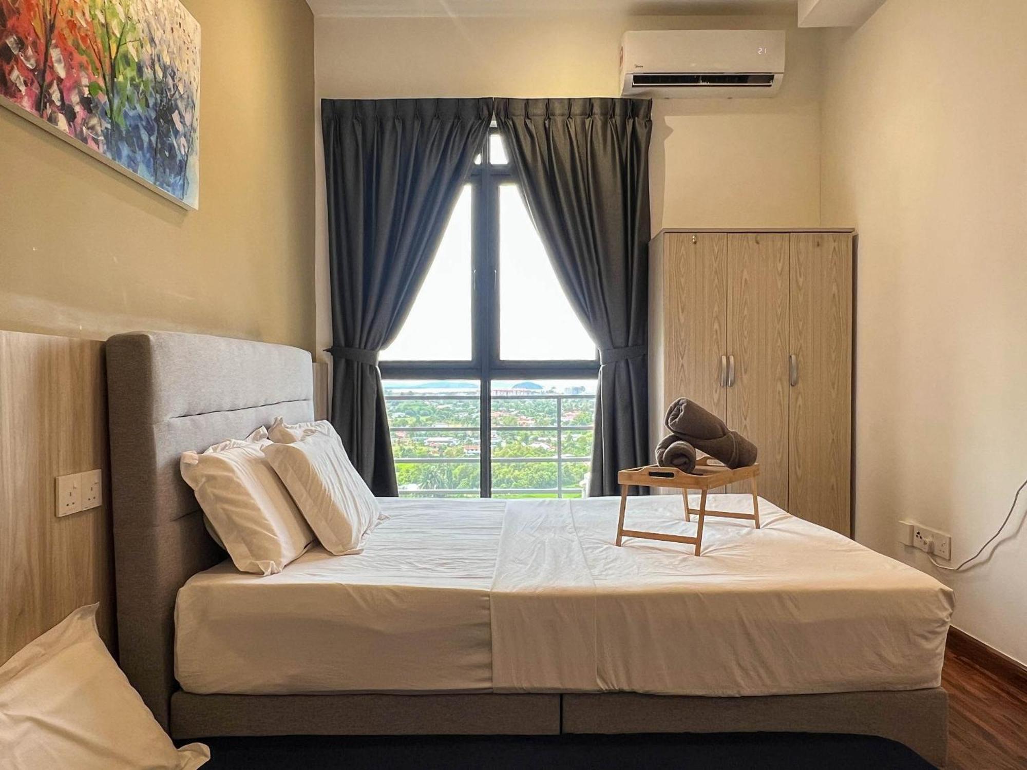 Hush Inn At K Avenue Kota Kinabalu Ngoại thất bức ảnh